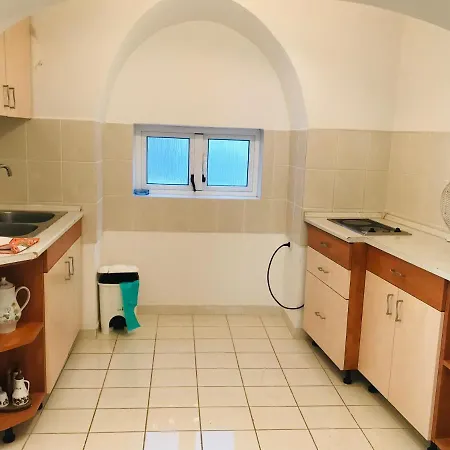 Apartman Negovetic Apartment *