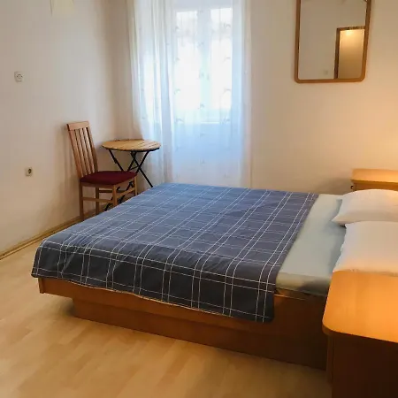 Apartman Negovetic Apartment